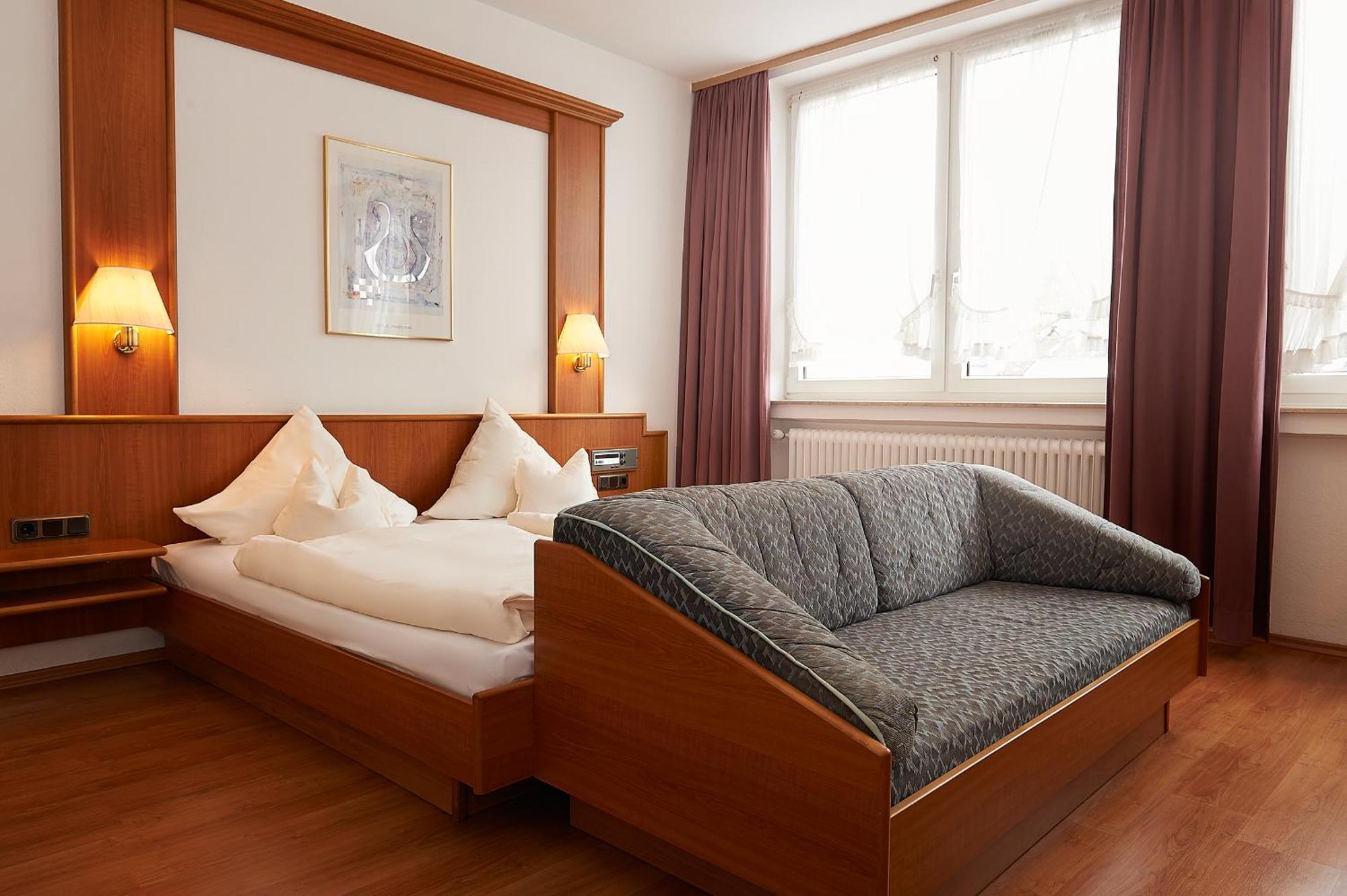 Vegan Hotel Und Restaurants Nicolay 1881 Zeltingen-Rachtig Exterior foto