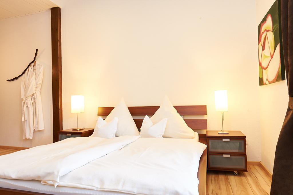 Vegan Hotel Und Restaurants Nicolay 1881 Zeltingen-Rachtig Exterior foto